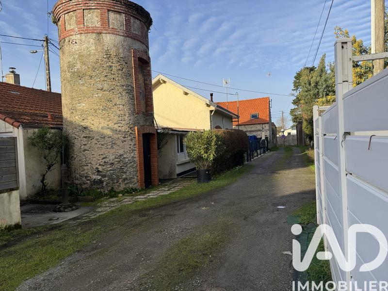 Maison - 93 m² - 4 pièces