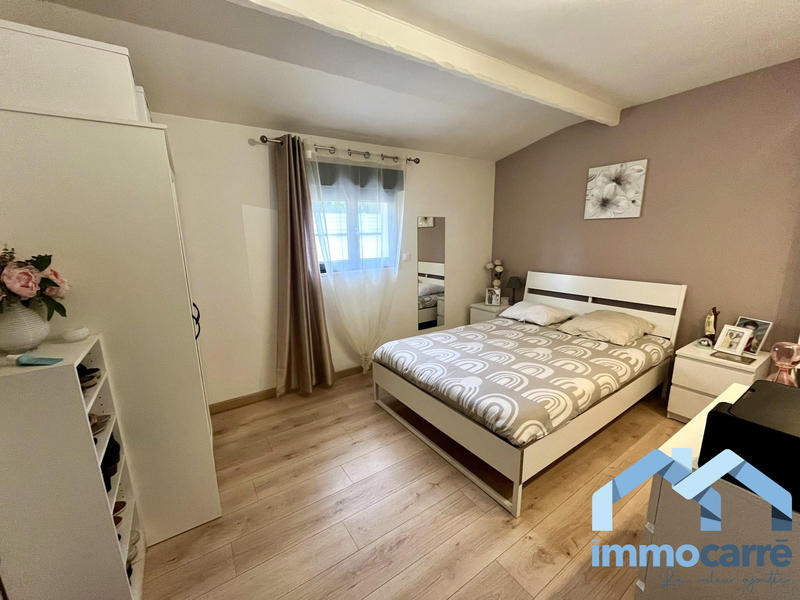 Maison - 90 m² - 5 pièces