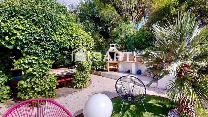 Villa - 220 m² - 6 pièces