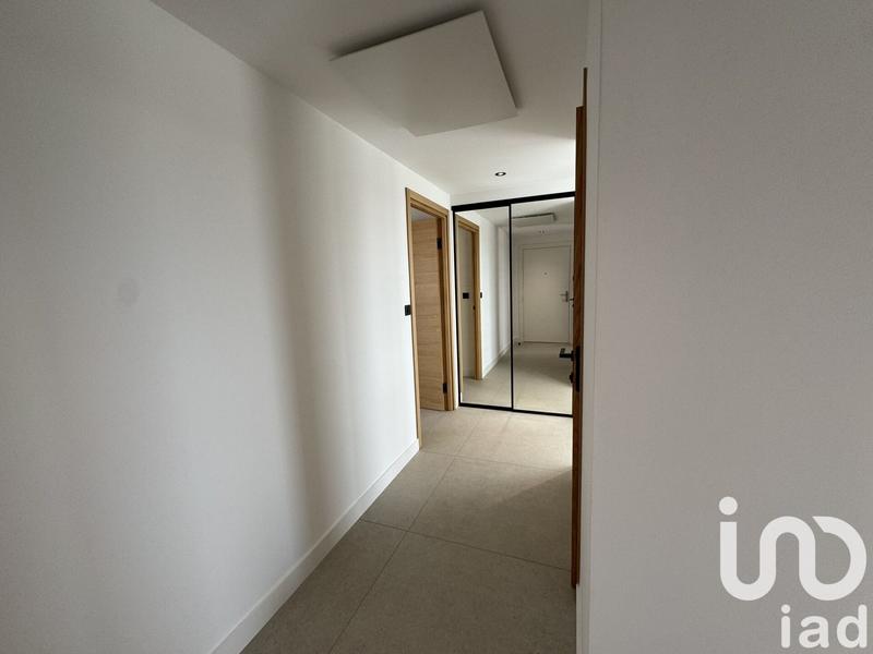 Appartement - 97 m² - 4 pièces