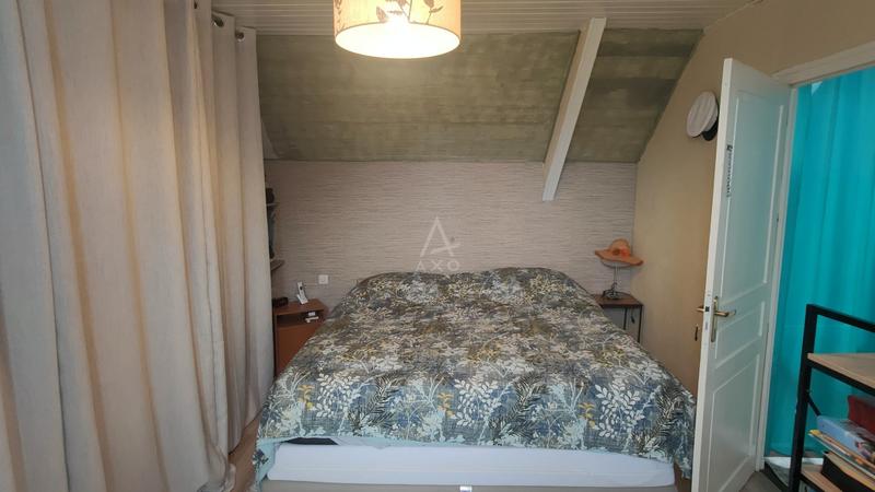 Maison - 93 m² - 5 pièces