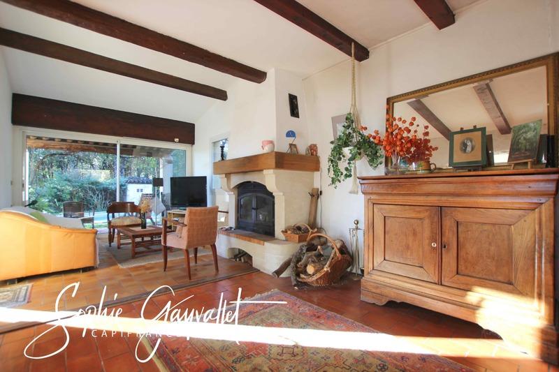 Maison - 180 m² - 6 pièces