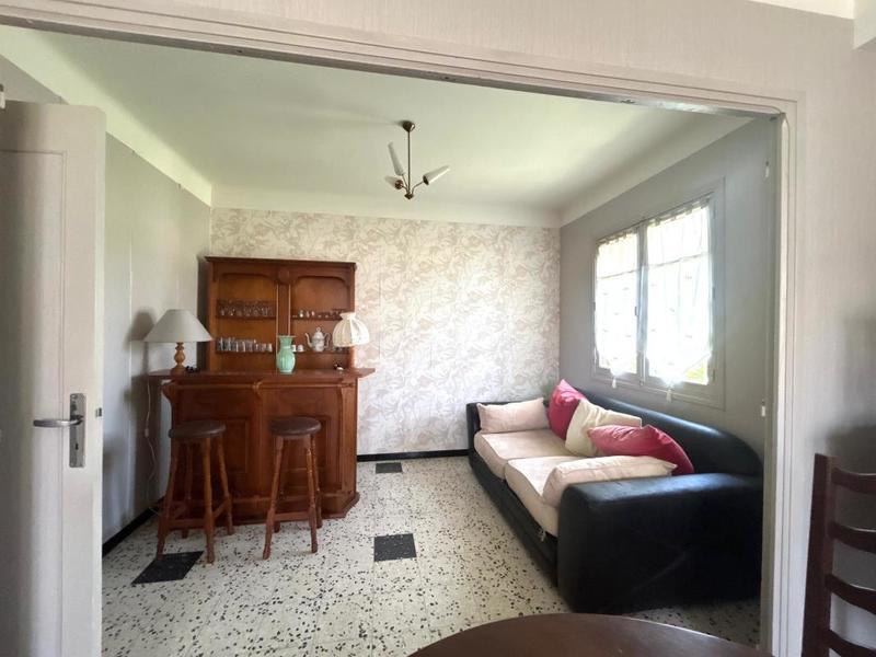 Propriété - 80 m² - 3 pièces