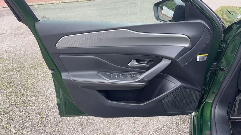 Peugeot 308 1.5 BlueHDi 130 Eat8 Gt - Automatique Entretien constructeur