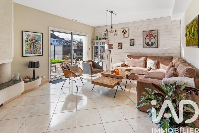 Maison - 193 m² - 7 pièces