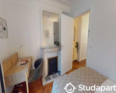 Chambre - 50 m² - 1 pièce