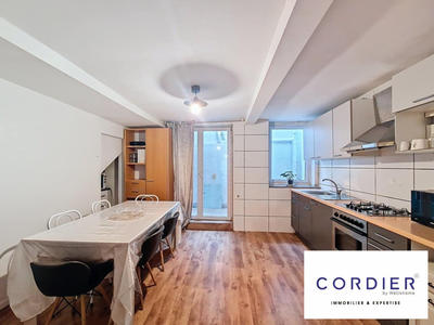 Maison - 149 m² - 5 pièces