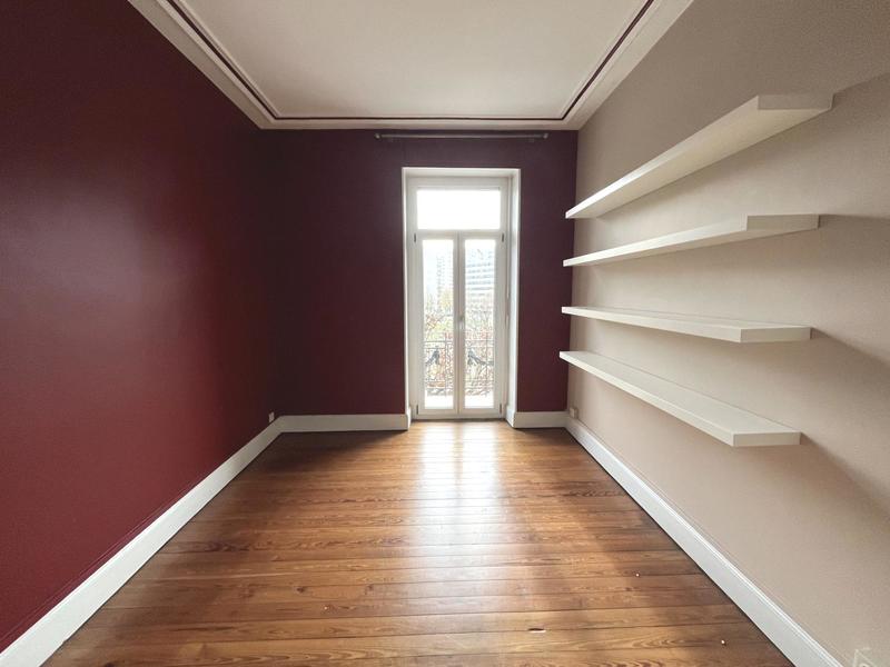 Appartement - 87 m² - 4 pièces