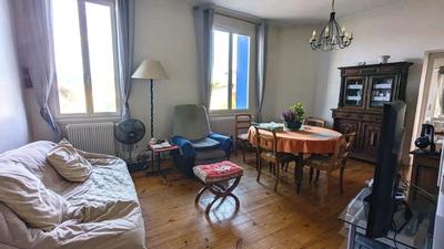 Maison ancienne - 207 m² - 10 pièces