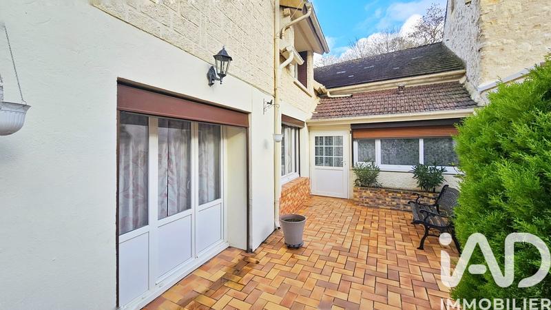 Maison - 85 m² - 5 pièces