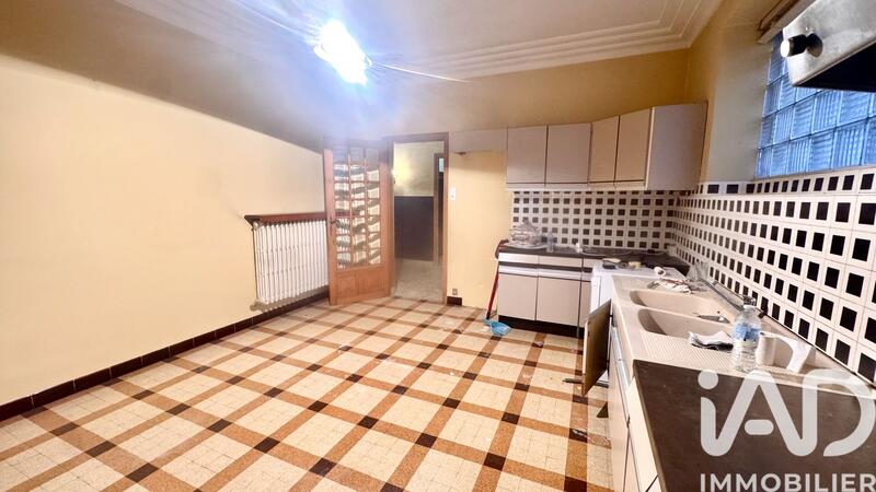 Maison de maîtres - 402 m² - 13 pièces