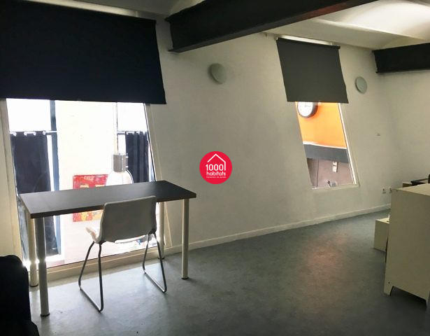 Loft - 90 m² - 3 pièces