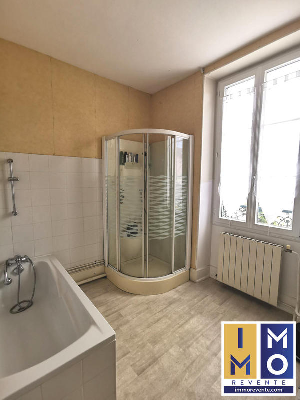 Maison - 170 m² - 7 pièces
