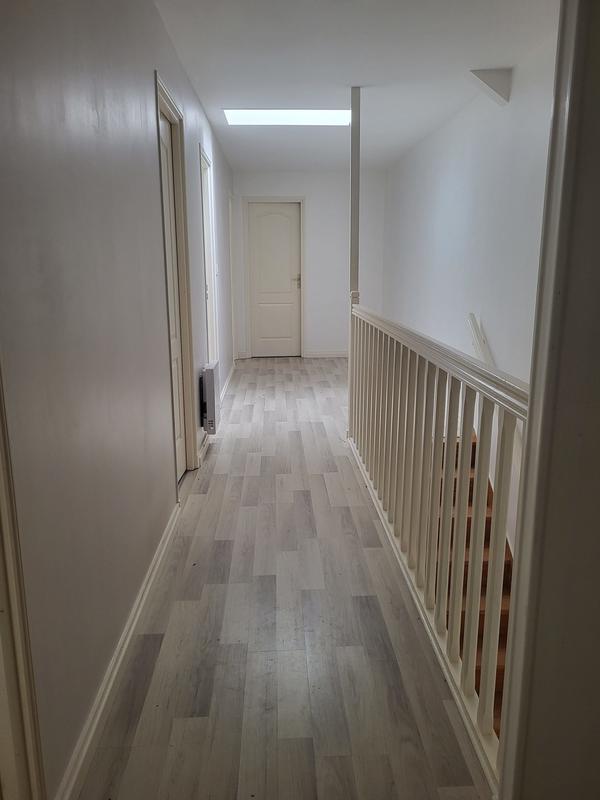 Maison ancienne - 202 m² - 9 pièces