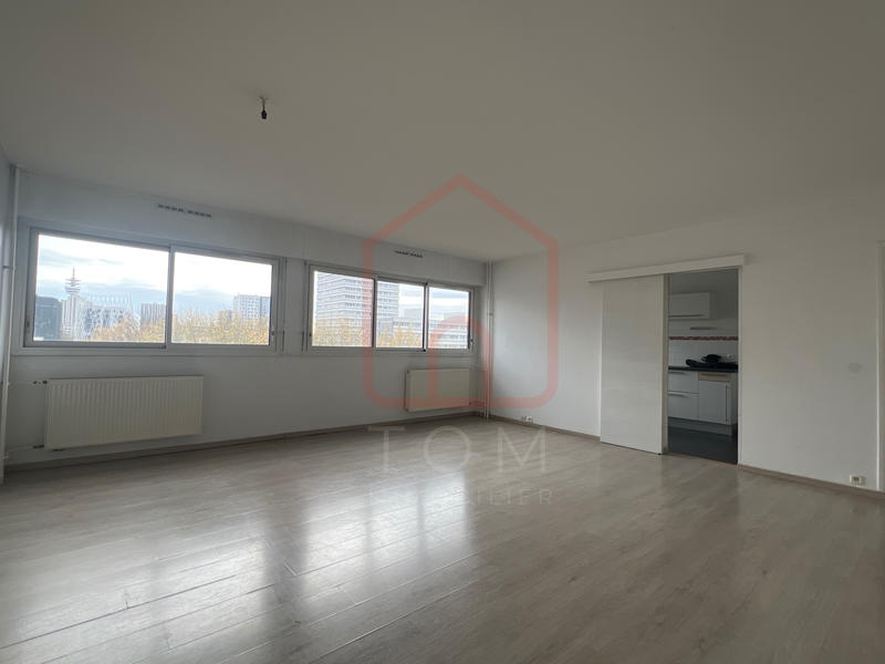 Appartement - 85 m² - 3 pièces