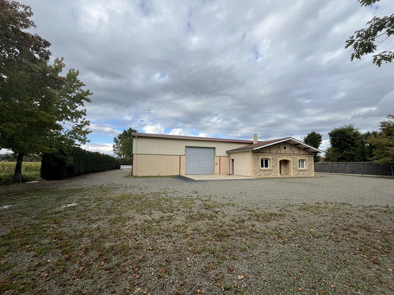 Local commercial - 162 m²