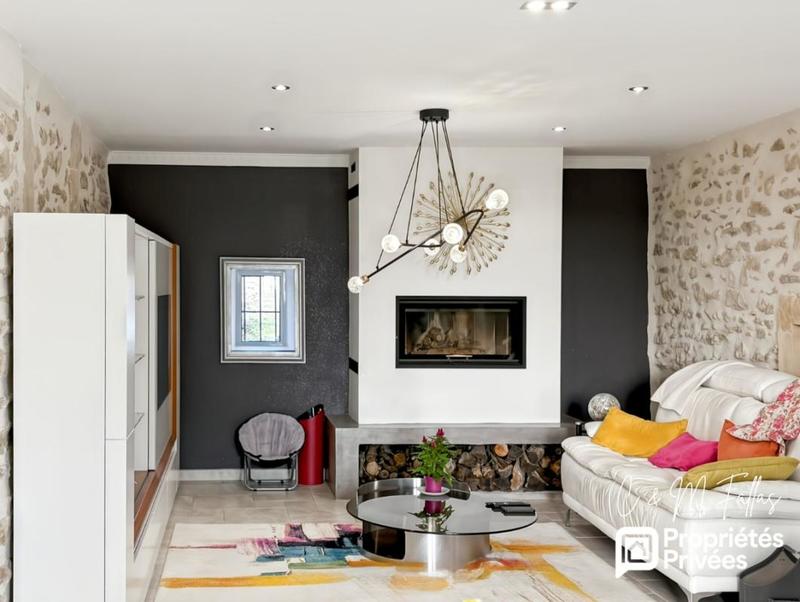 Demeure - 300 m² - 10 pièces