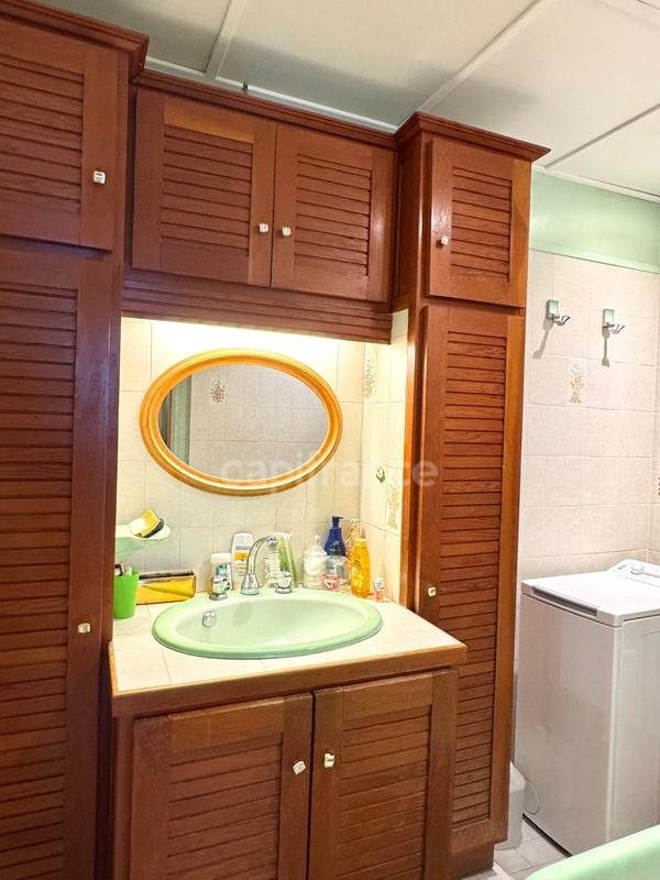 Appartement - 86 m² - 5 pièces