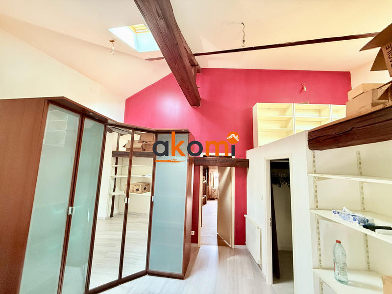 Maison - 190 m² - 8 pièces