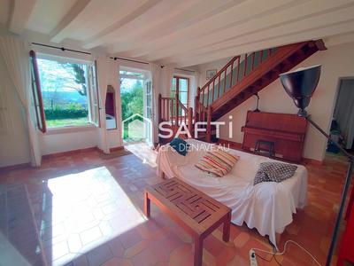 Maison - 120 m² - 6 pièces