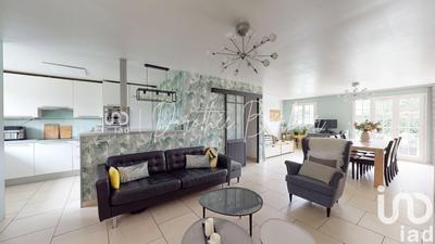 Maison - 103 m² - 6 pièces