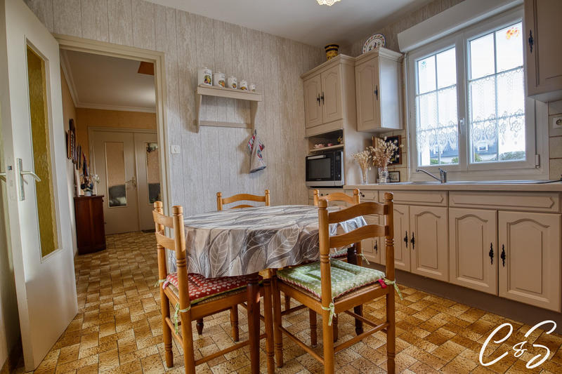 Maison - 102 m² - 5 pièces