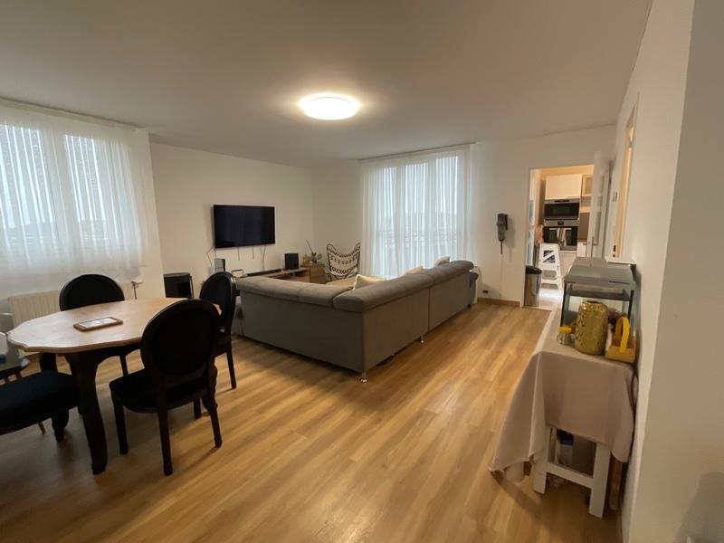 Appartement - 87 m² - 4 pièces