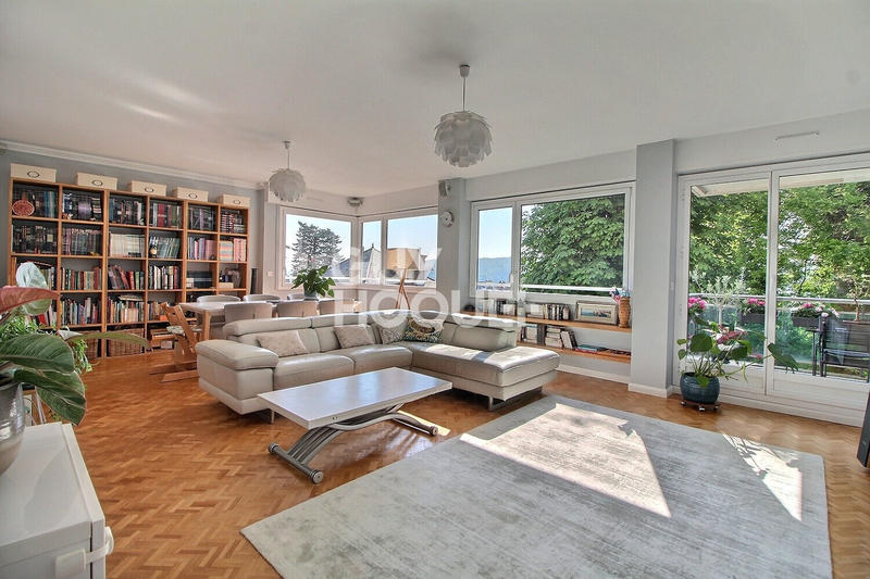 Appartement - 114 m² - 5 pièces