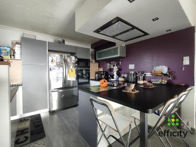 Pavillon - 160 m² - 9 pièces