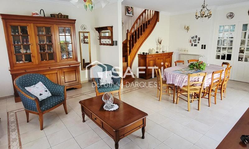 Maison - 160 m² - 6 pièces