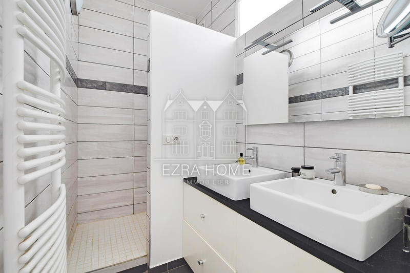 Appartement - 117 m² - 5 pièces