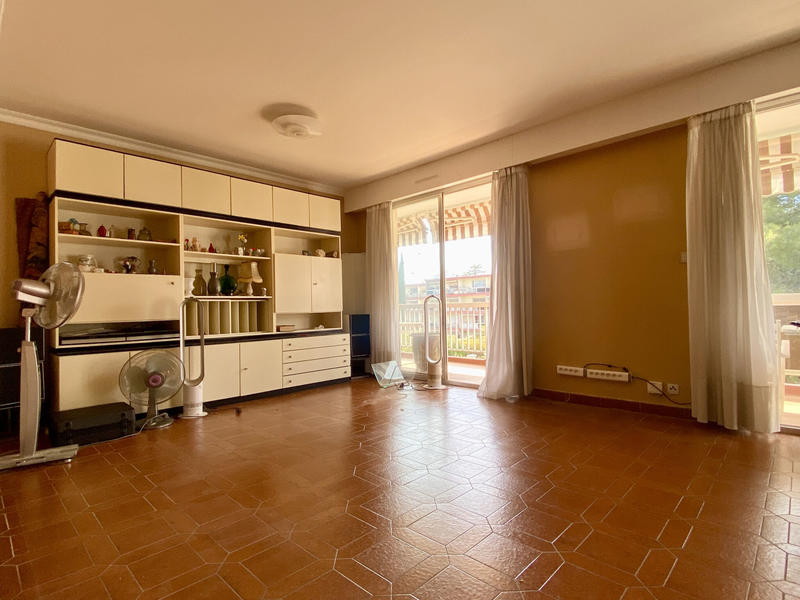 Appartement - 140 m² - 5 pièces