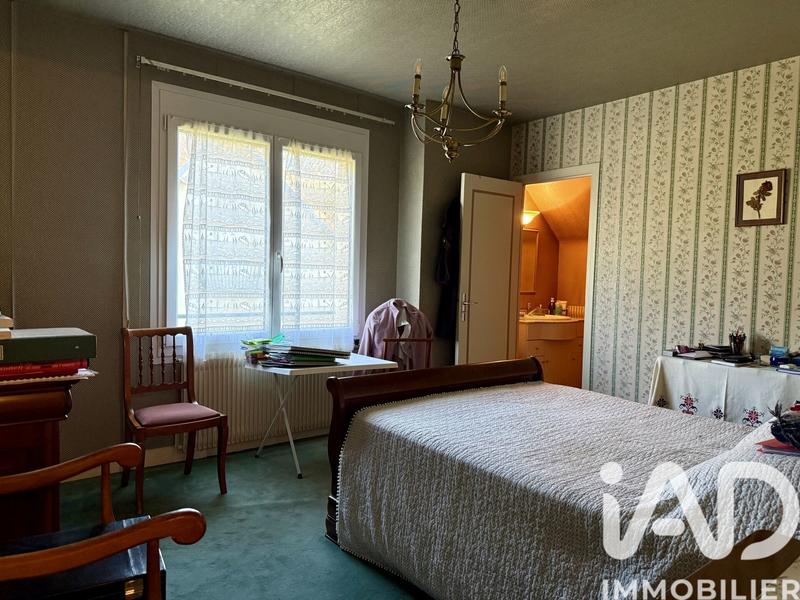 Maison - 134 m² - 6 pièces