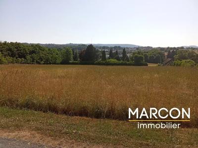 Terrain constructible - 1 765 m²