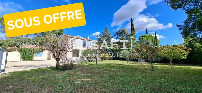 Maison - 177 m² - 6 pièces