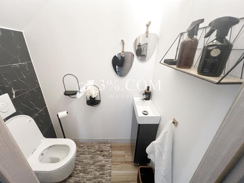 Maison - 121 m² - 5 pièces