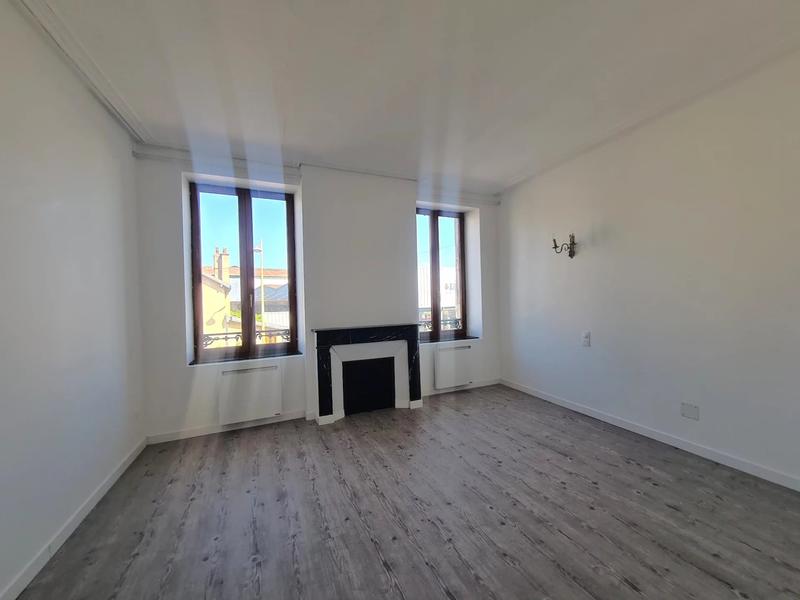 Appartement - 142 m² - 4 pièces