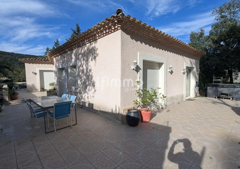 Maison - 130 m² - 5 pièces