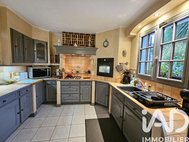 Maison - 113 m² - 7 pièces