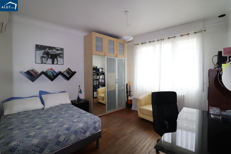 Appartement - 116 m² - 5 pièces