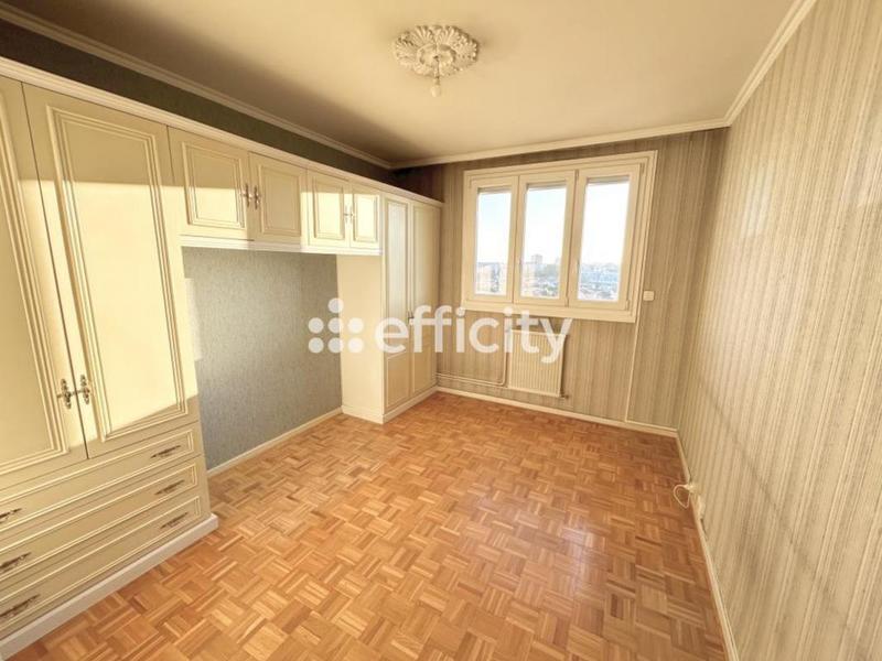 Appartement - 77 m² - 3 pièces