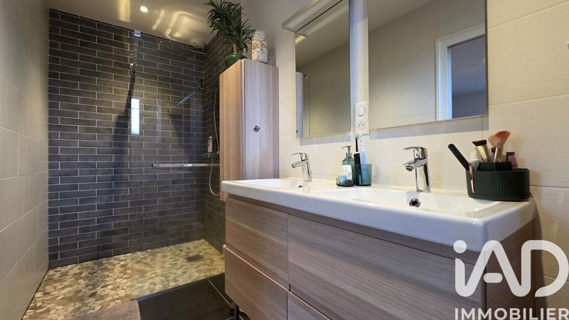 Maison - 137 m² - 4 pièces