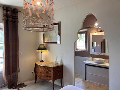 Maison - 180 m² - 6 pièces