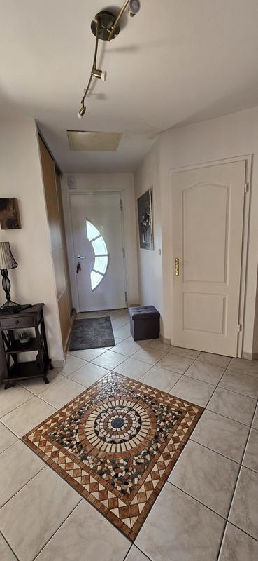 Maison - 156 m² - 8 pièces