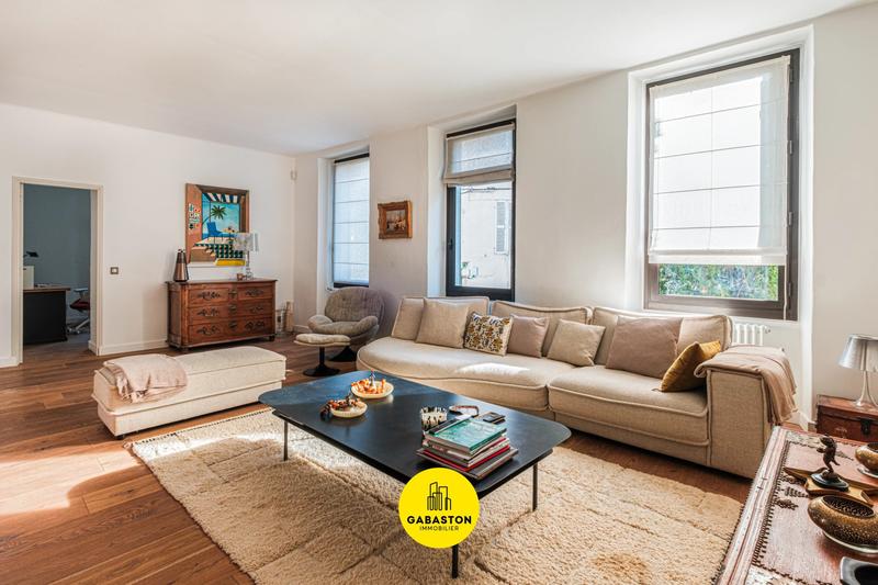 Maison - 193 m² - 7 pièces