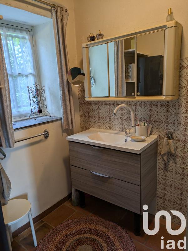 Maison - 217 m² - 7 pièces