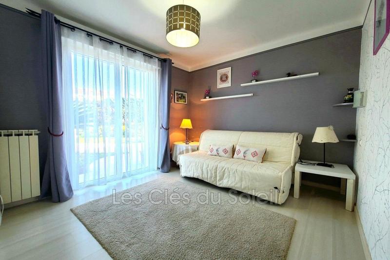 Maison - 228 m² - 7 pièces