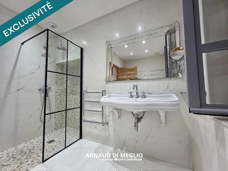 Appartement - 87 m² - 4 pièces