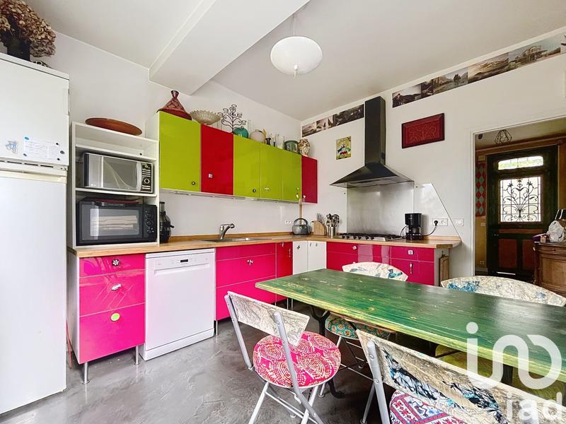 Maison - 185 m² - 7 pièces