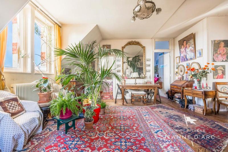 Appartement - 106 m² - 4 pièces